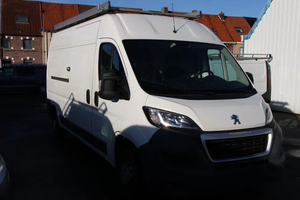 Peugeot Boxer 2.0 Hdi Euro6 Airco CruisContr. Garantie Image 3